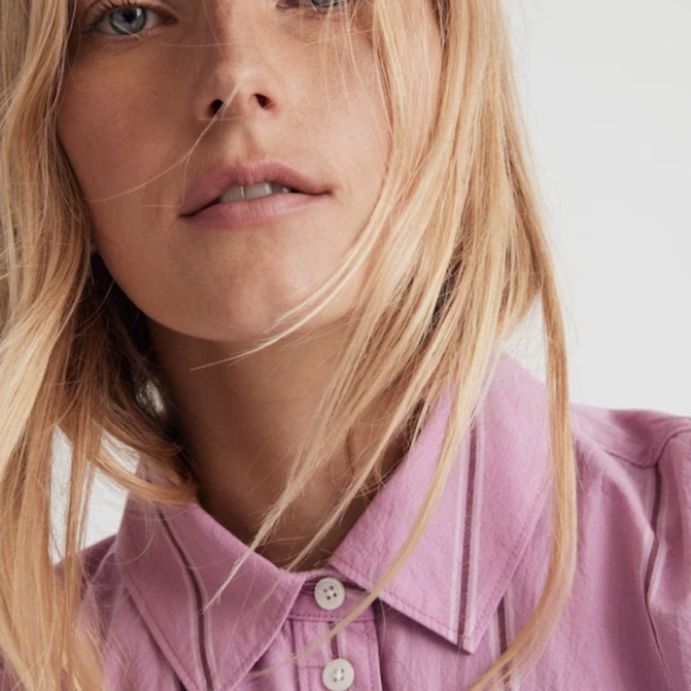 Madewell Signature Poplin Oversized Boyshirt in Stripe
Light Petunia
Size Large - Picture 5 of 6